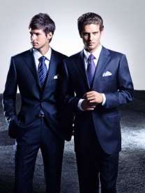 怎么選擇定制西服的面料色調？以及應該如何保養(yǎng)?